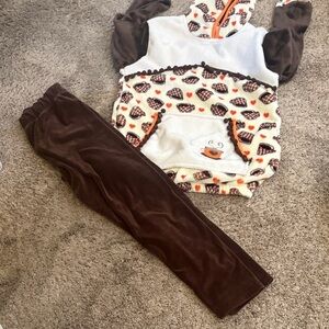 Cozy Brown and White Heart Print Women's Pajama Set